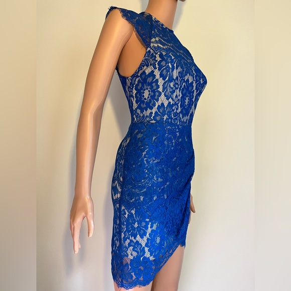 Shareen Evening Wear • Blue Lace Dress • Excellent Condition - Picture 5 of 8